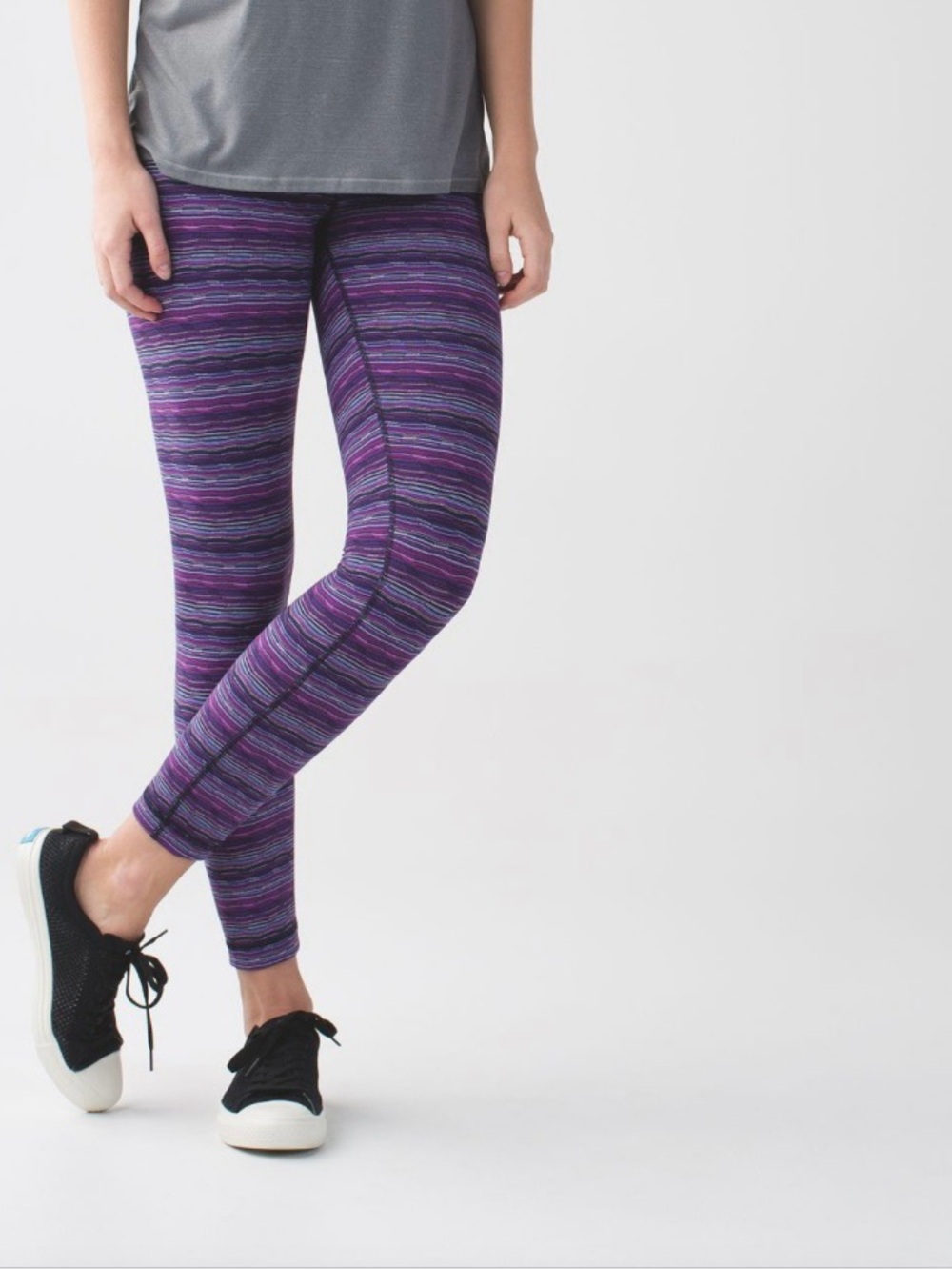 Lululemon High Times Pant
Space Dye Twist Ultra Violet Multi Size 6